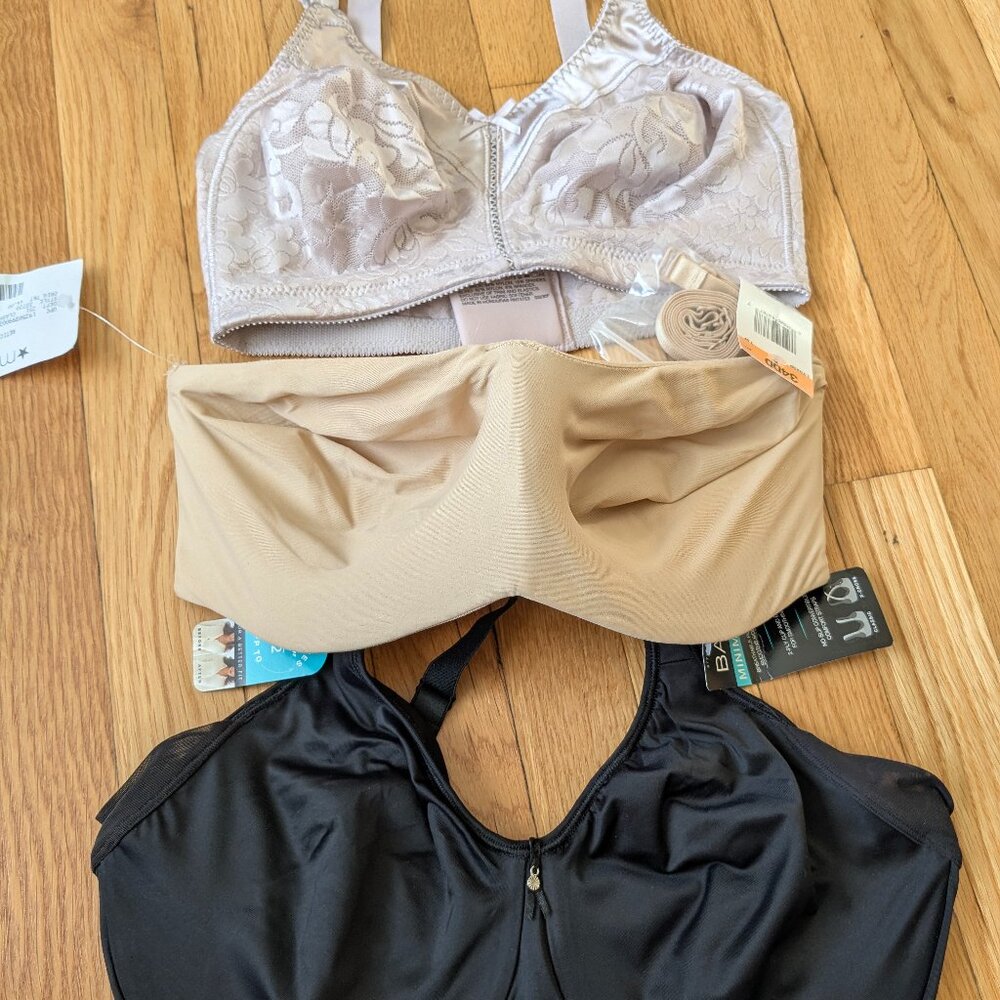 Bali 3 bras - NWT - 34DD